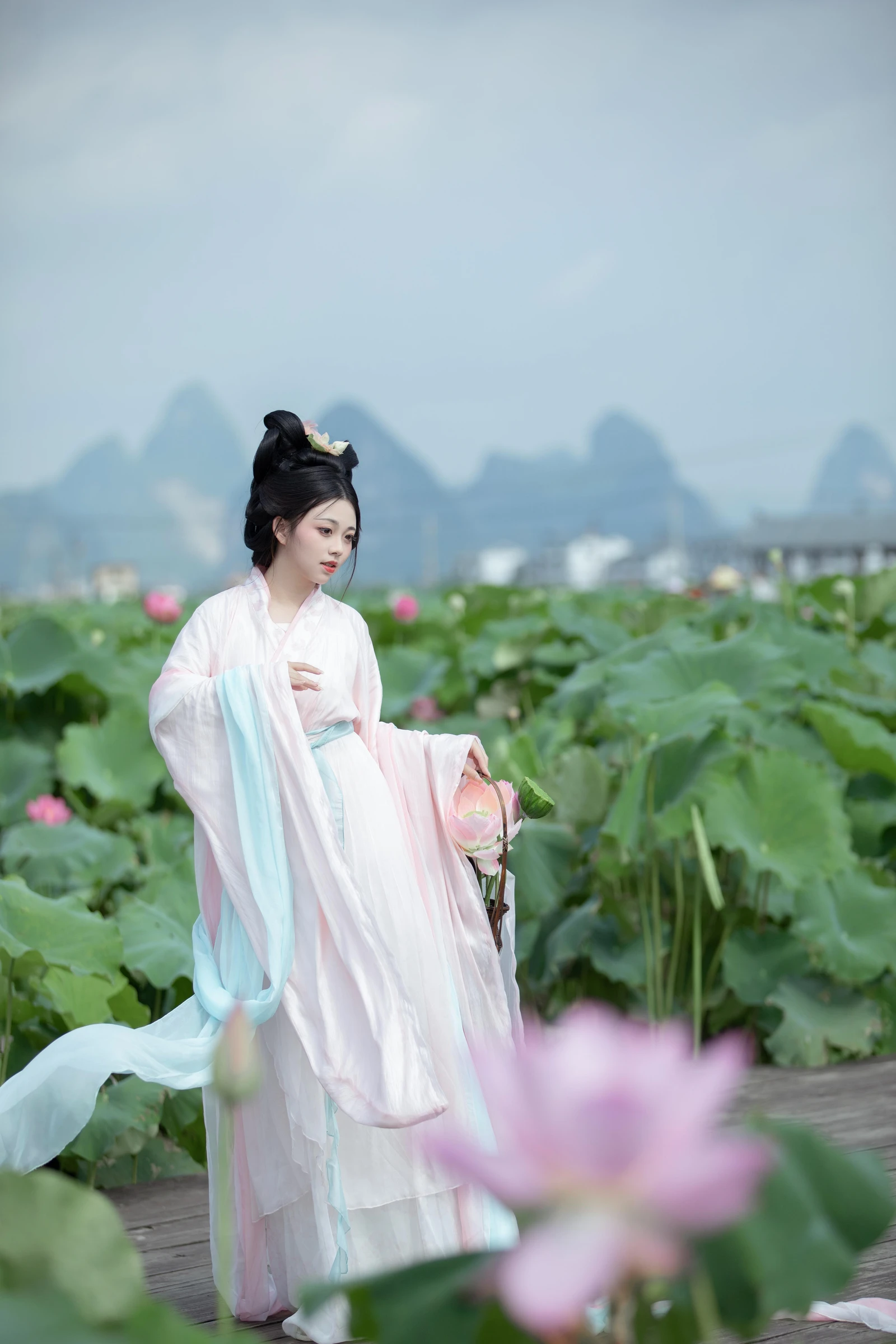 [YITUYU]艺图语-2024.10.19-别有娉婷-谨陬捌-[23P-258MB]-9.webp